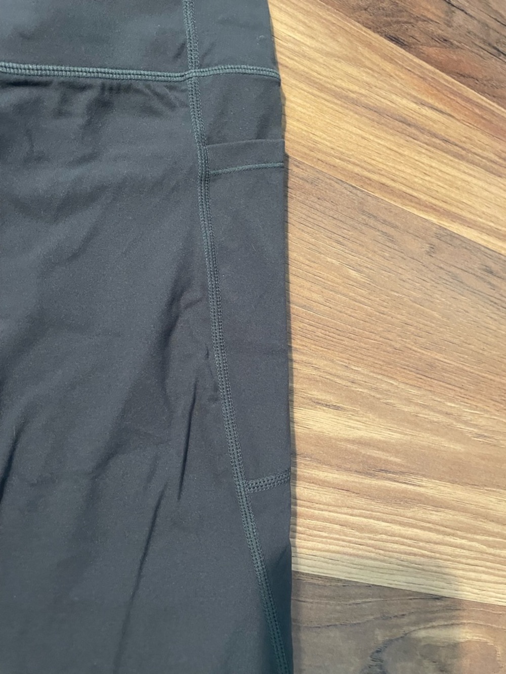 Halara UltraSculpt High Waisted Tummy Control Pocket Shaping Training Leggings - Picture 5 of 7